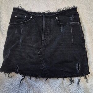 BDG Urban Outfitters Black Distressed Denim Mini Skirt Frayed Hem Button Fly S